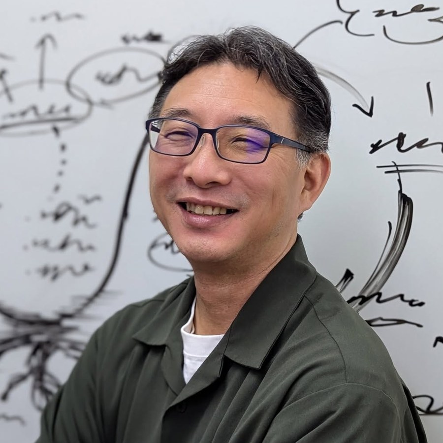 高柳 謙